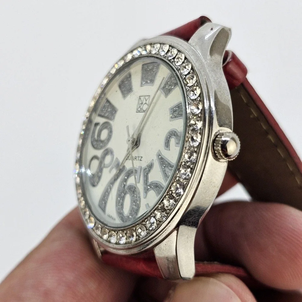 NYC‎ Women's Watch 40MM Gray Dial Crystal Bezel Red Leather Bands New Battery